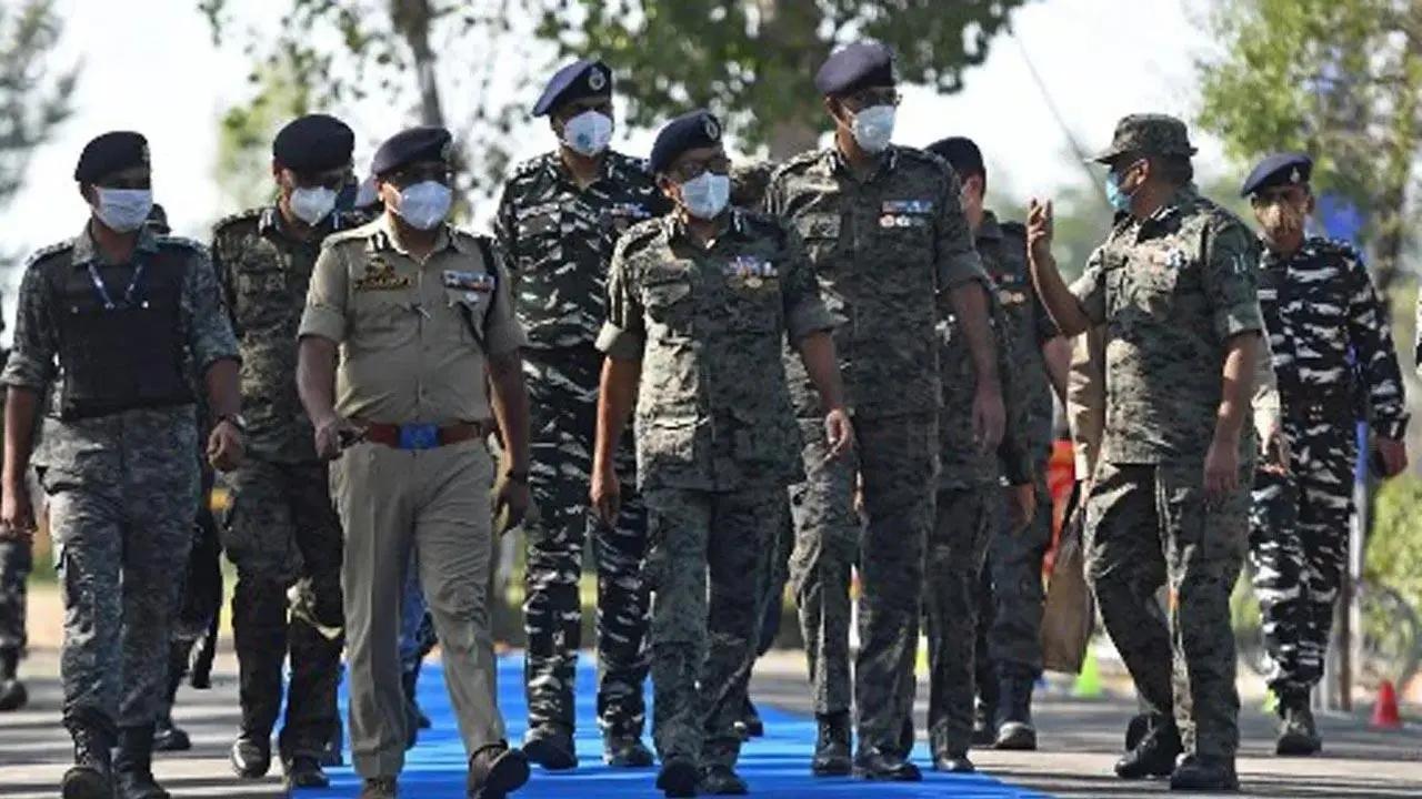 Amid increase in attacks, Centre to deploy 18 additional CRPF companies in Jammu & Kashmir